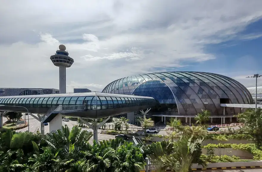 Limousine airport transfer at Changi Airport, Singapore